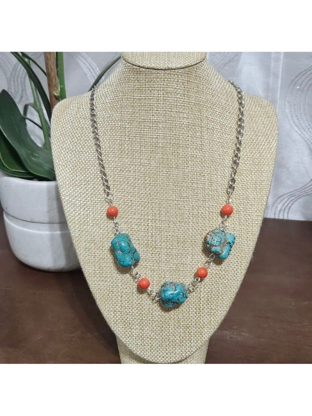 Western Fashion Turquoise/Orange Beaded Necklace
